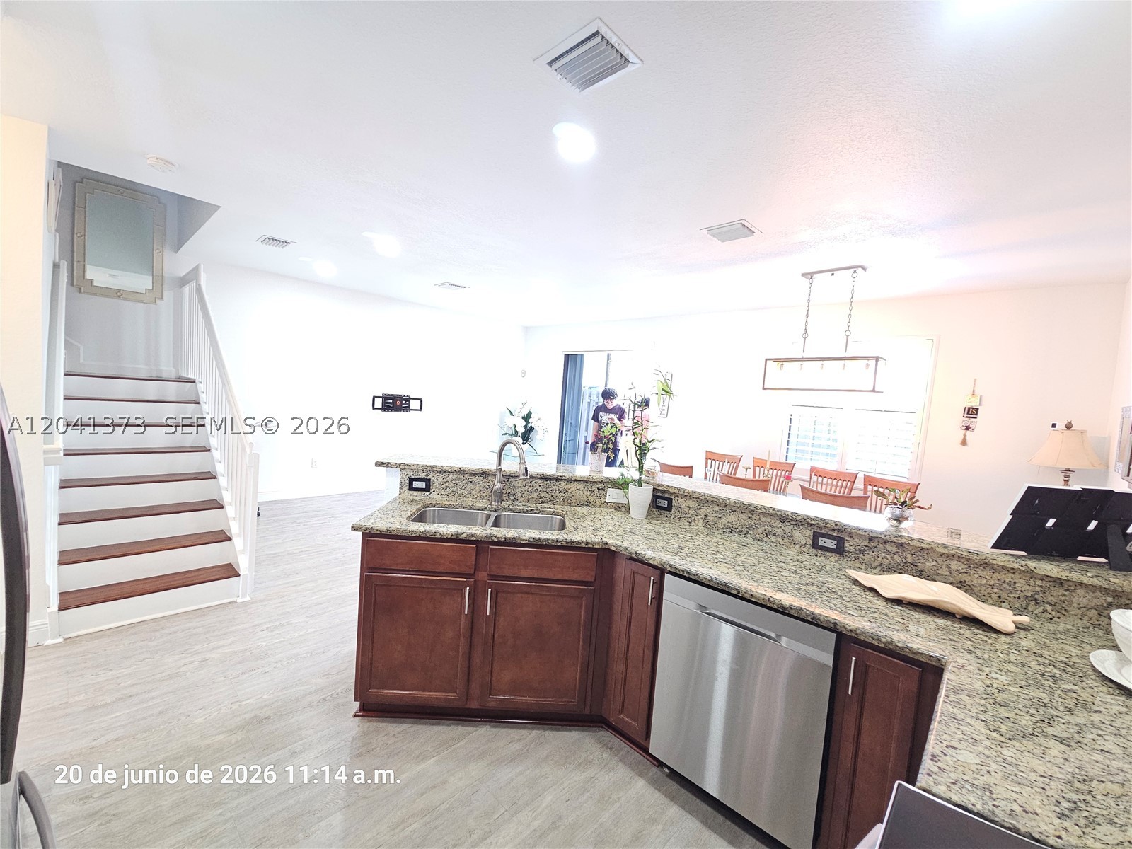 SILVER PALM EAST SEC THRE - Residential