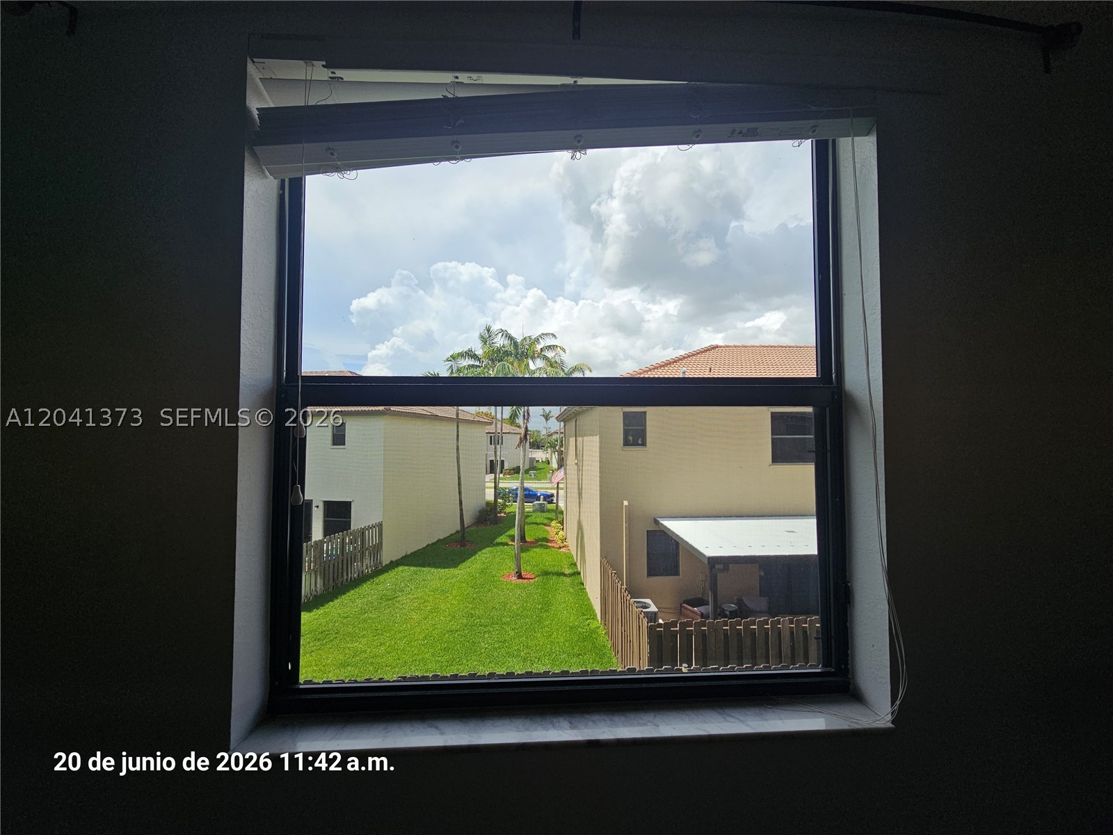 SILVER PALM EAST SEC THRE - Residential