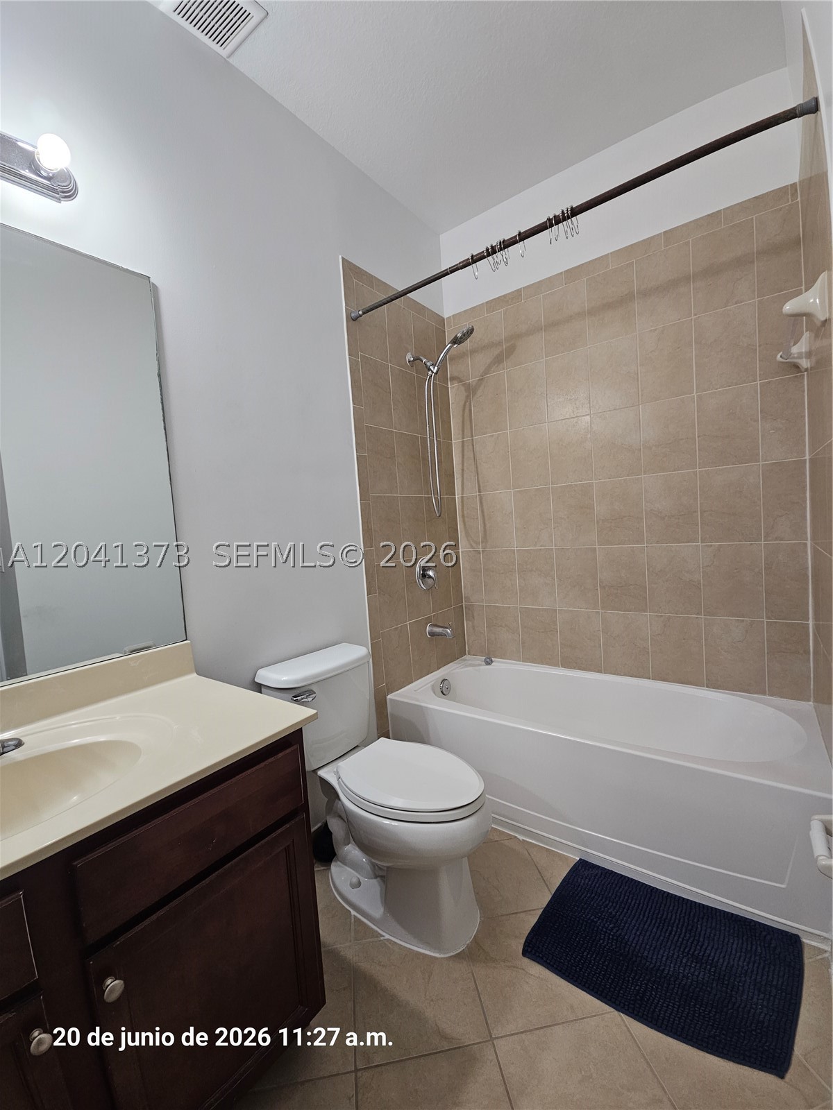 SILVER PALM EAST SEC THRE - Residential