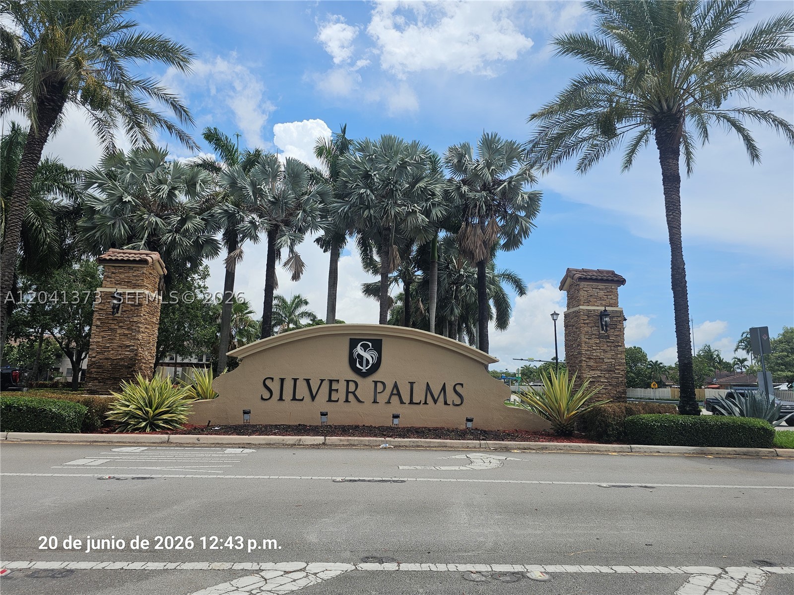 SILVER PALM EAST SEC THRE - Residential