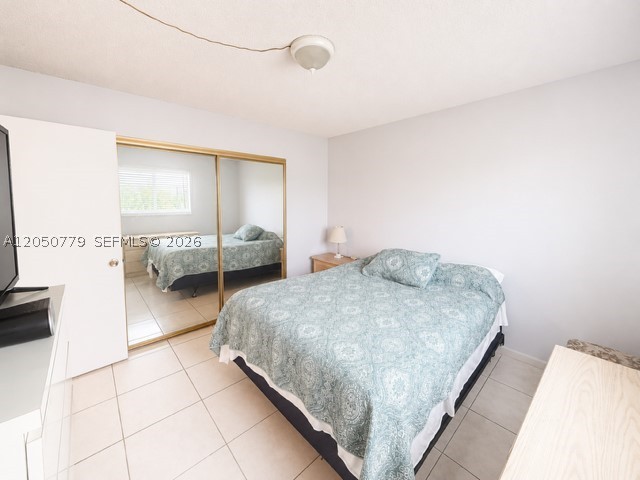 WARRENTON HOUSE CONDO - Residential