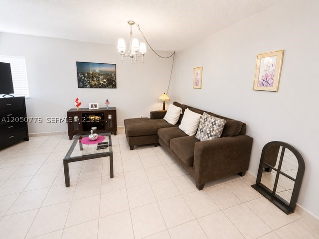 WARRENTON HOUSE CONDO - Residential
