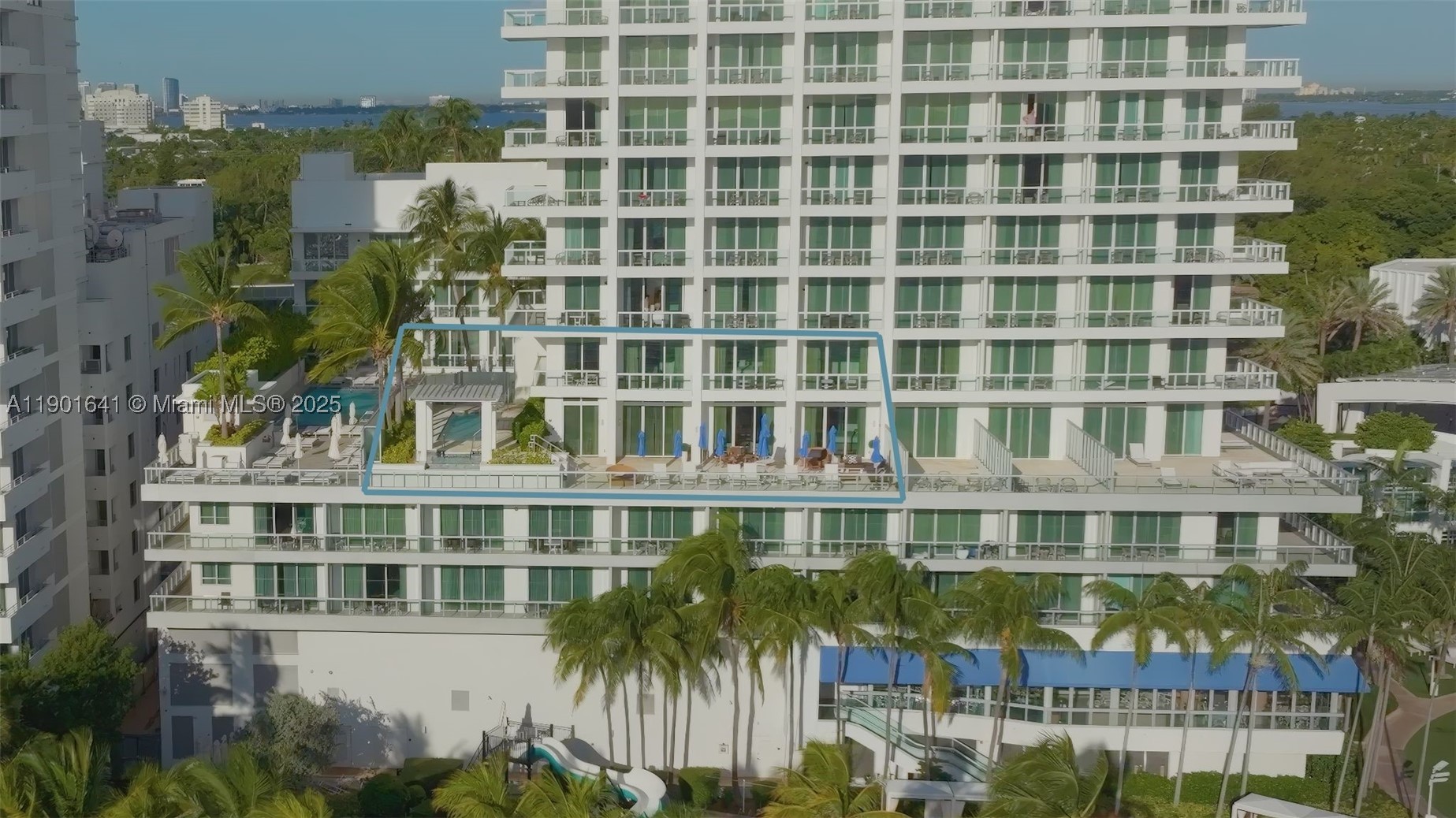 FONTAINEBLEAU III OCEAN C - Residential