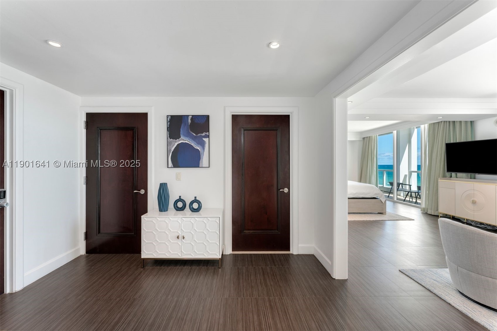 FONTAINEBLEAU III OCEAN C - Residential