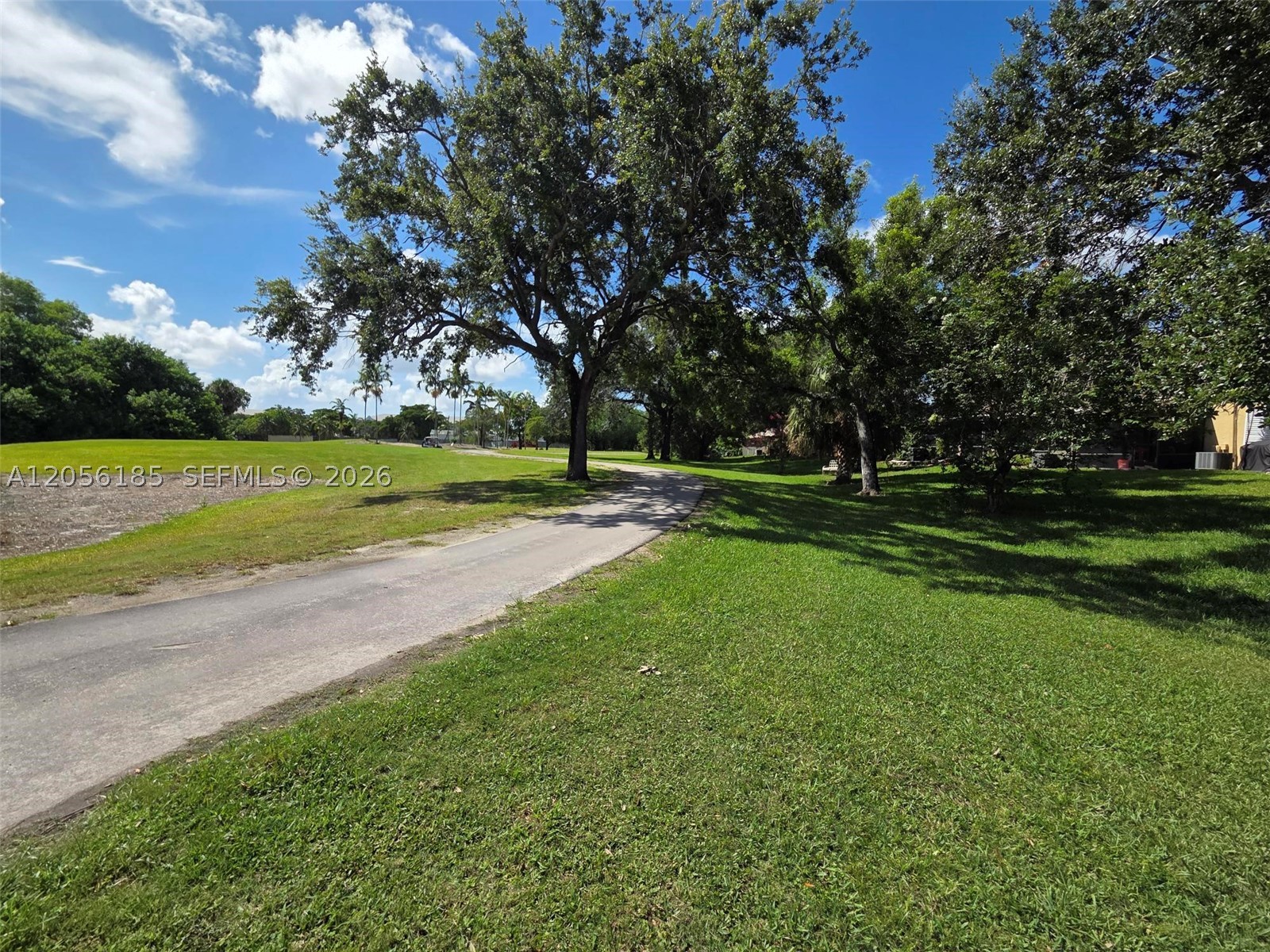 SPRINGTREE - Residential