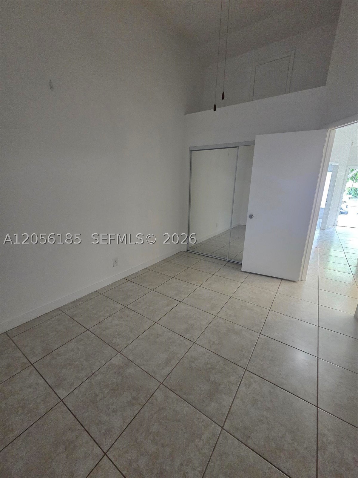SPRINGTREE - Residential