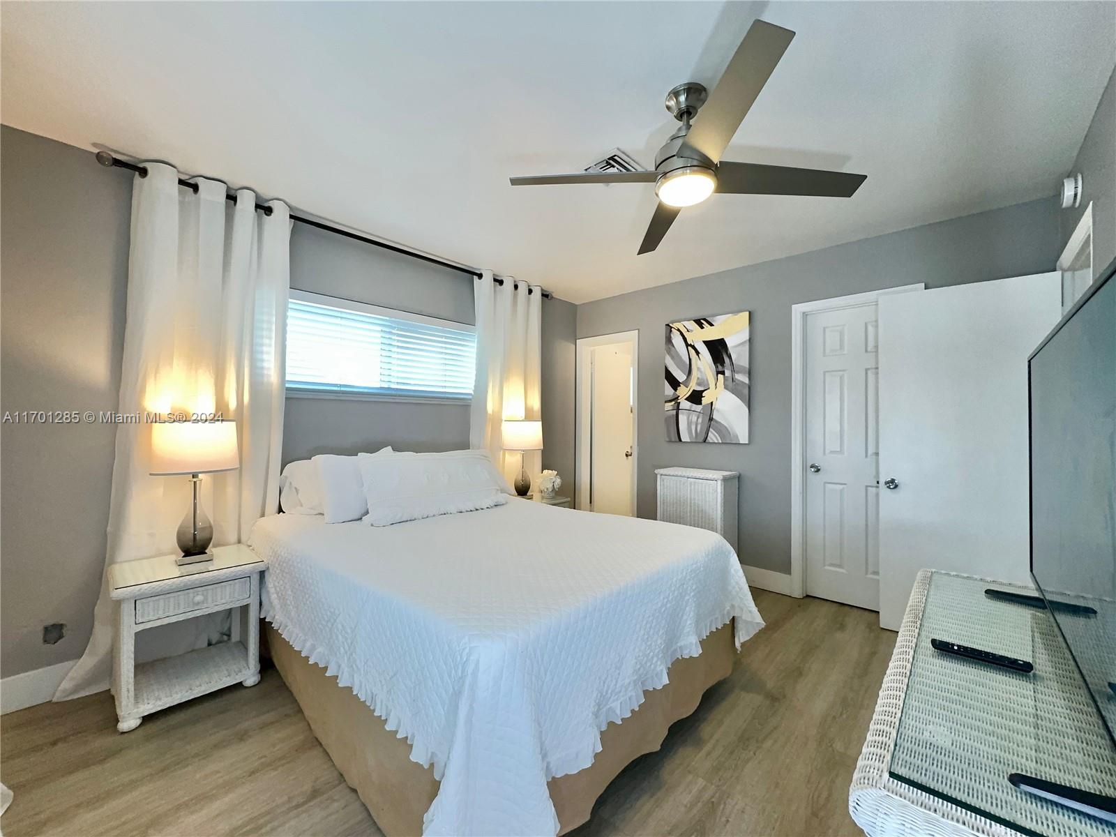 EDGEWATER ESTATES-AMEN PL - Residential Lease