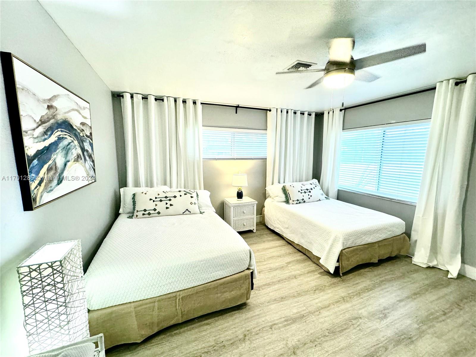 EDGEWATER ESTATES-AMEN PL - Residential Lease