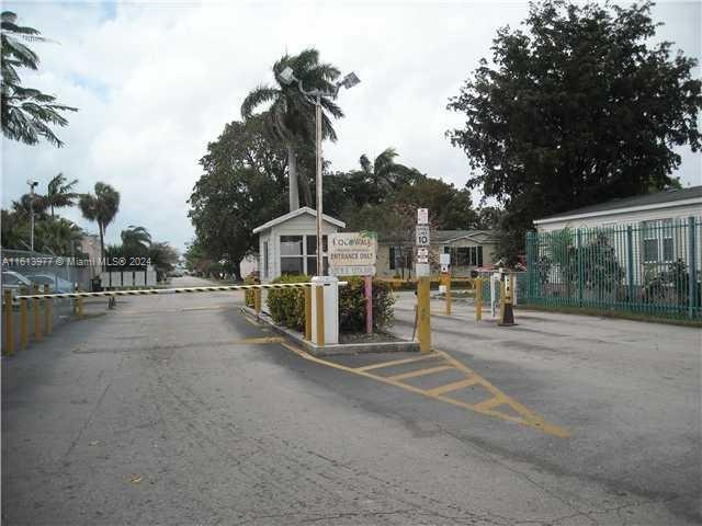 COCOWALK ESTATES - Residential