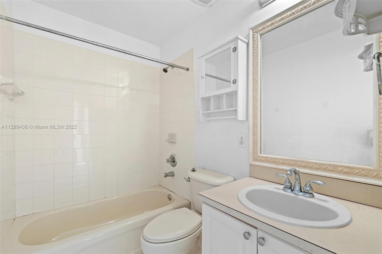 CENTURY PARK CONDO - Residential