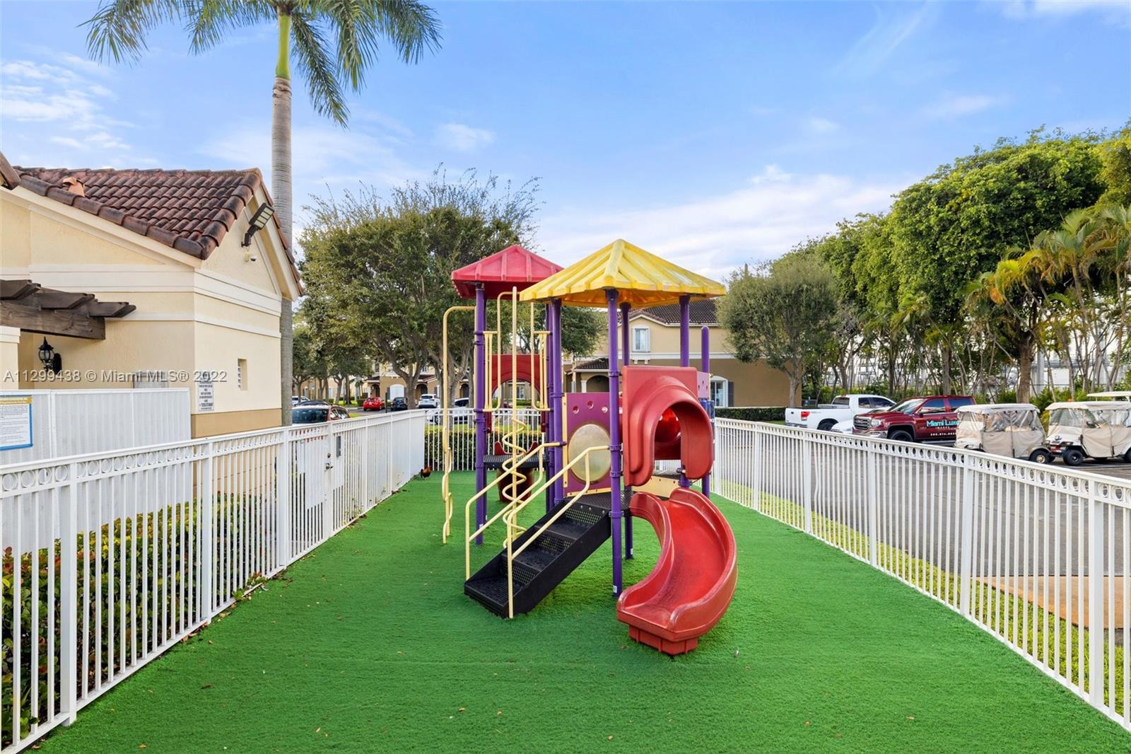 CENTURY PARK CONDO - Residential