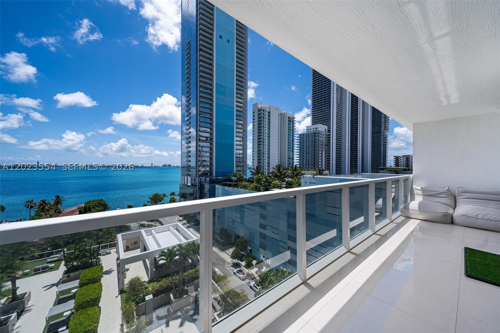 BAY HOUSE MIAMI CONDO - Residential