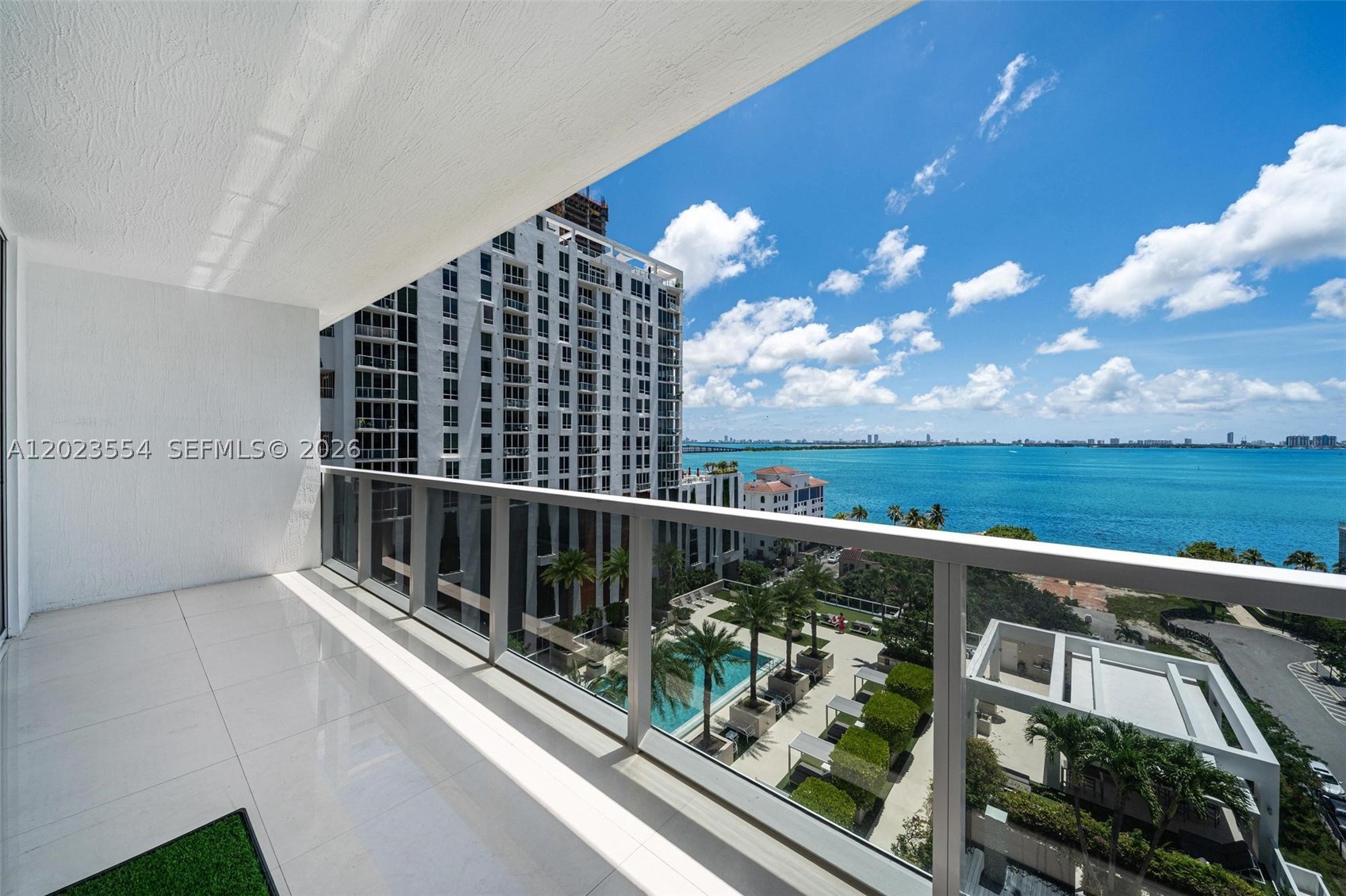 BAY HOUSE MIAMI CONDO - Residential