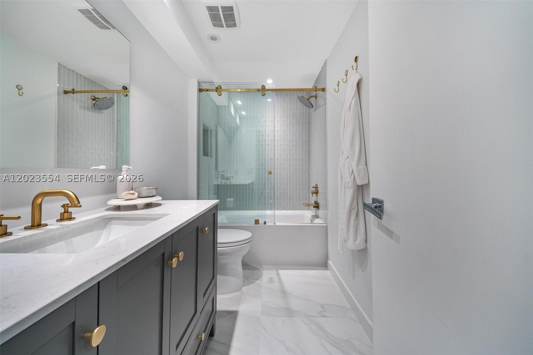 BAY HOUSE MIAMI CONDO - Residential