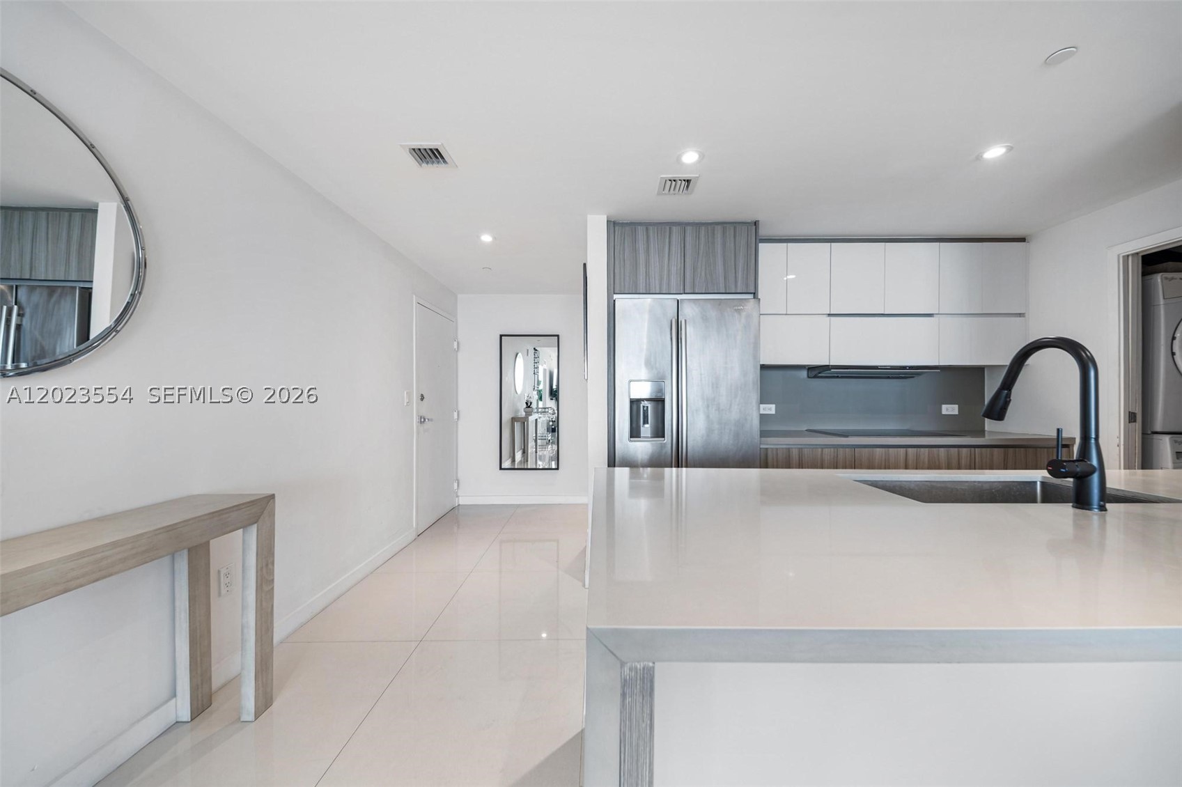 BAY HOUSE MIAMI CONDO - Residential