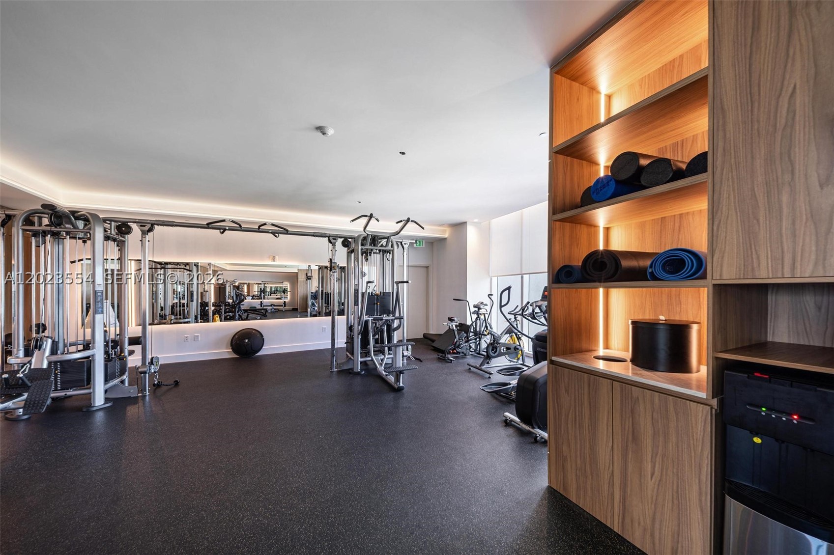 BAY HOUSE MIAMI CONDO - Residential