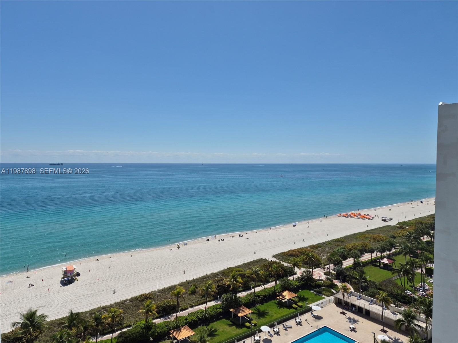 MIRASOL OCEAN TOWERS COND - Residential