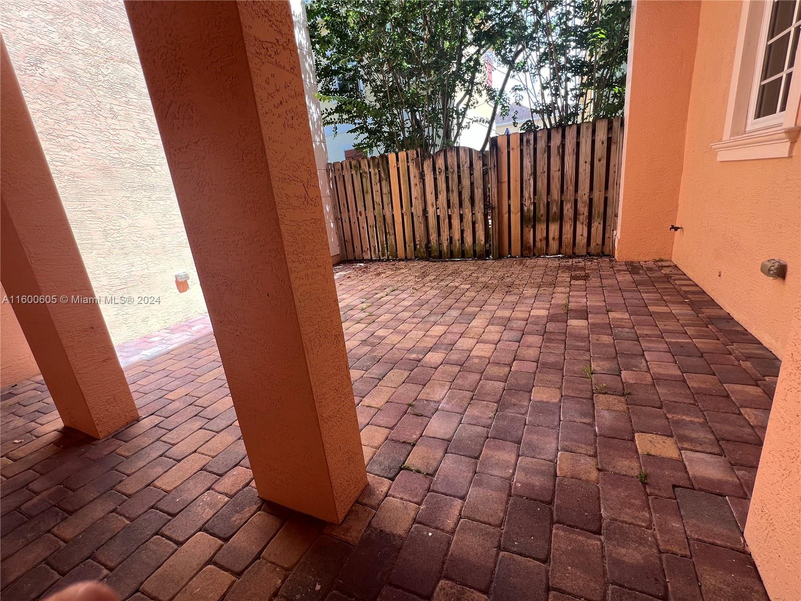 CANTERBURY PLACE - Residential Lease