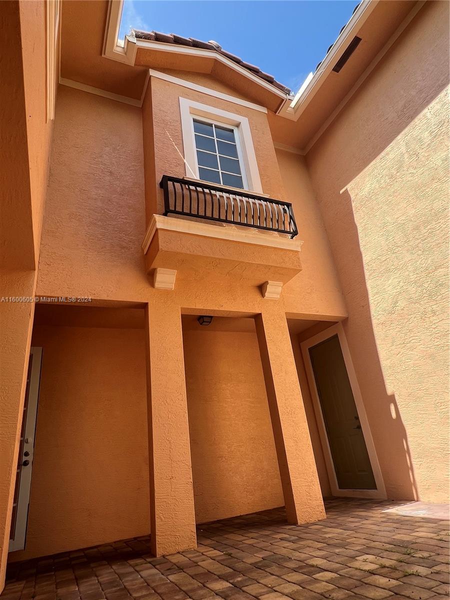 CANTERBURY PLACE - Residential Lease