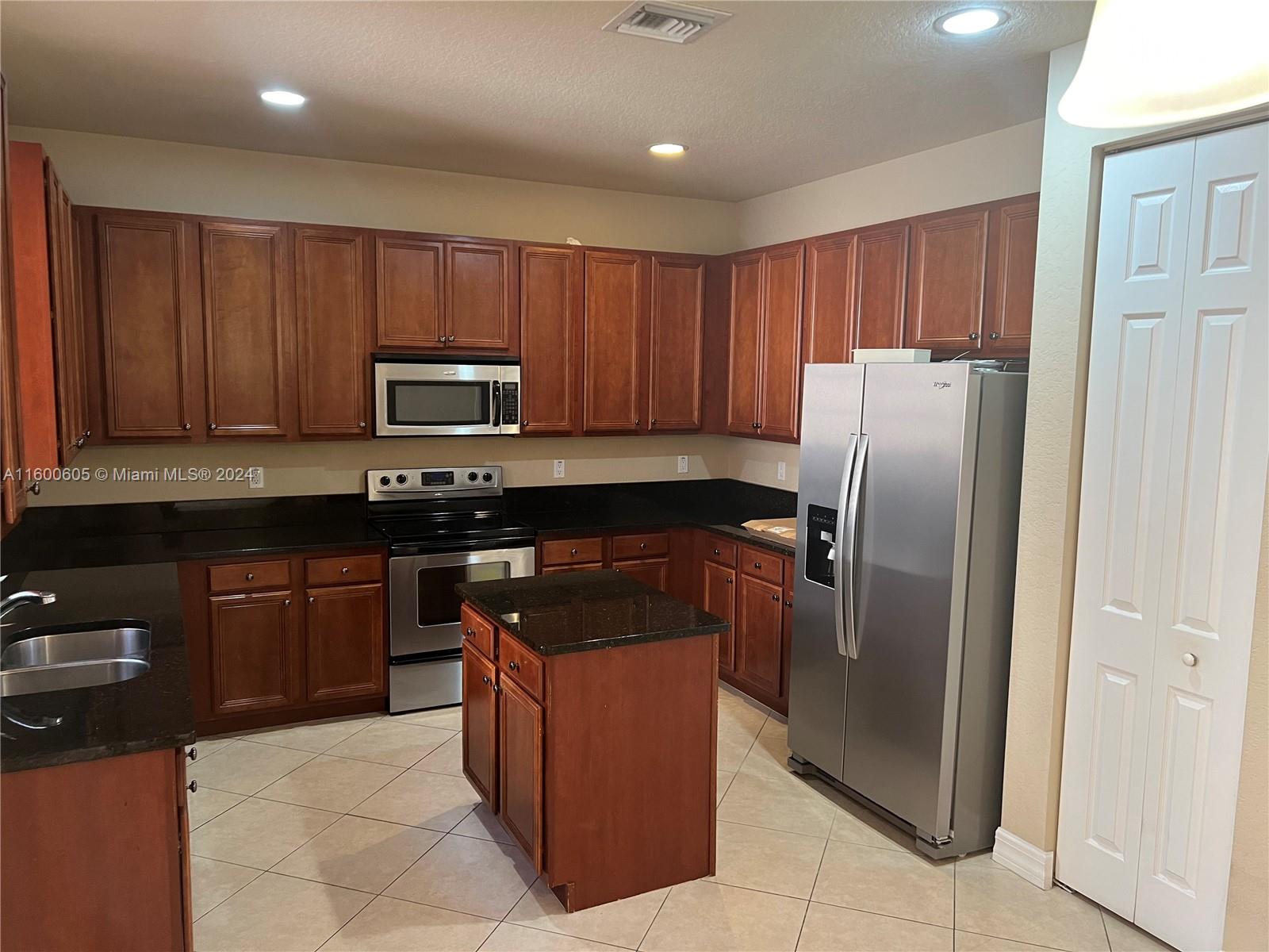 CANTERBURY PLACE - Residential Lease