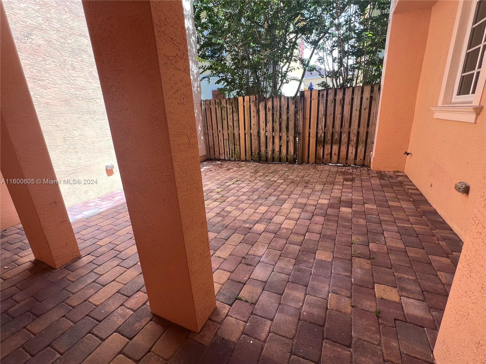 CANTERBURY PLACE - Residential Lease