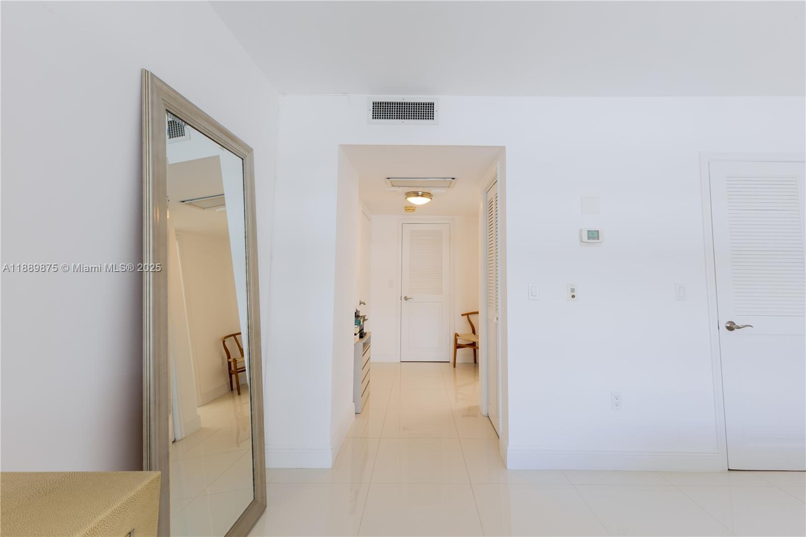 BALMORAL CONDO - Residential