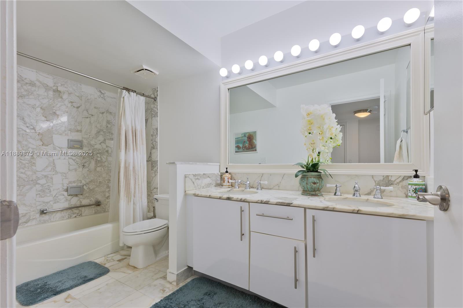 BALMORAL CONDO - Residential