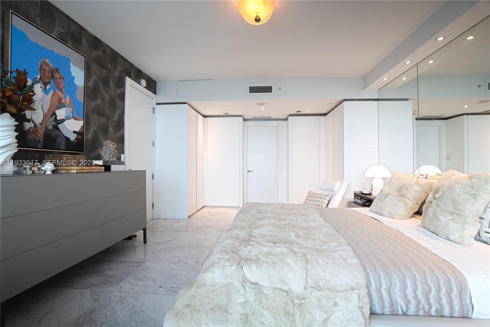 JADE AT BRICKELL BAY DRIVE - Residential