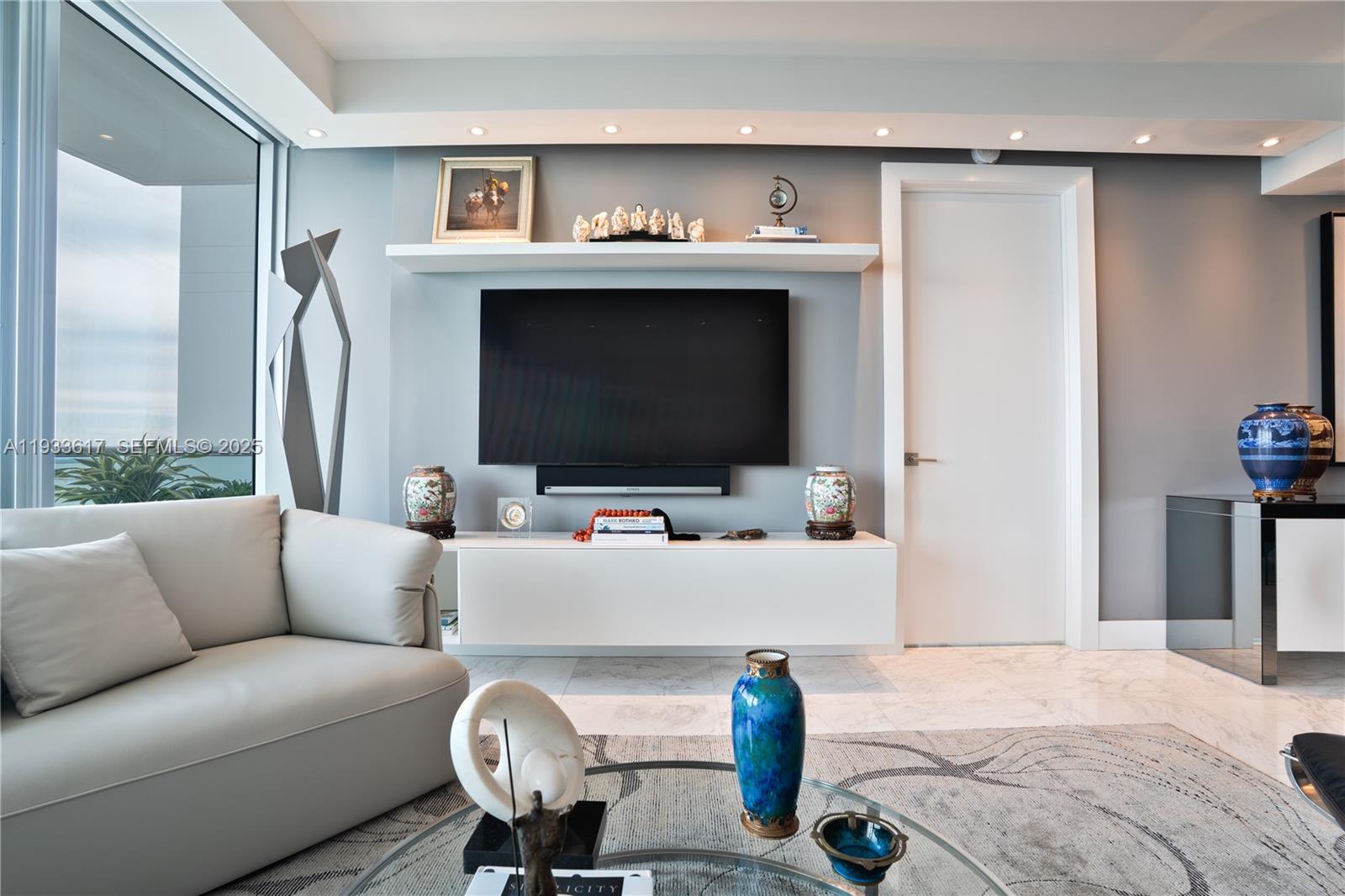 JADE AT BRICKELL BAY DRIVE - Residential