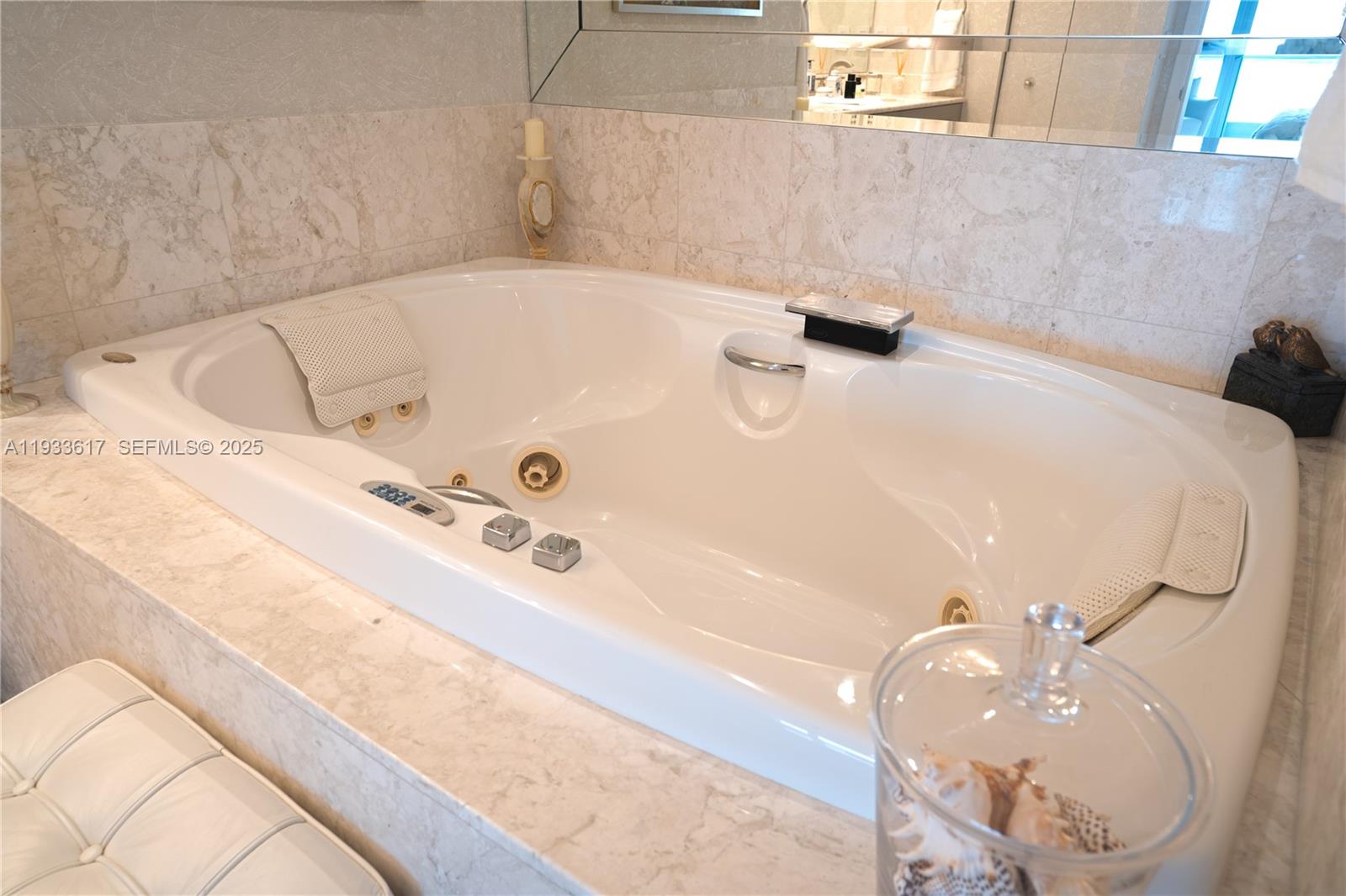JADE AT BRICKELL BAY DRIVE - Residential