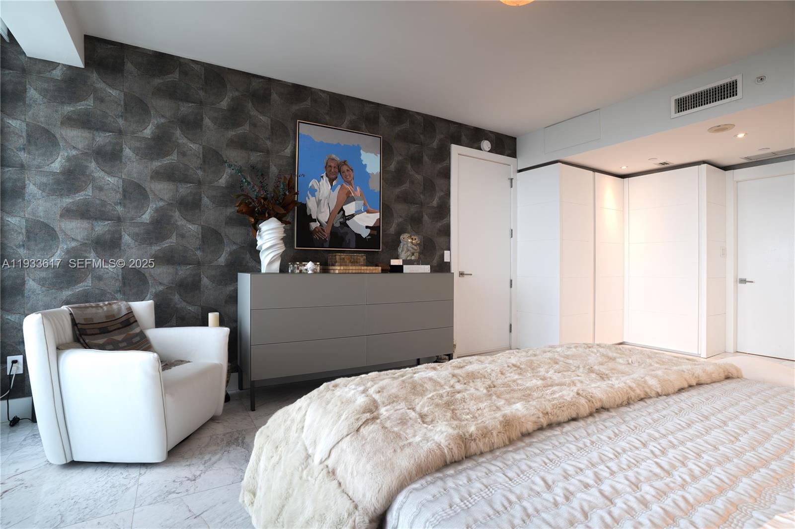 JADE AT BRICKELL BAY DRIVE - Residential
