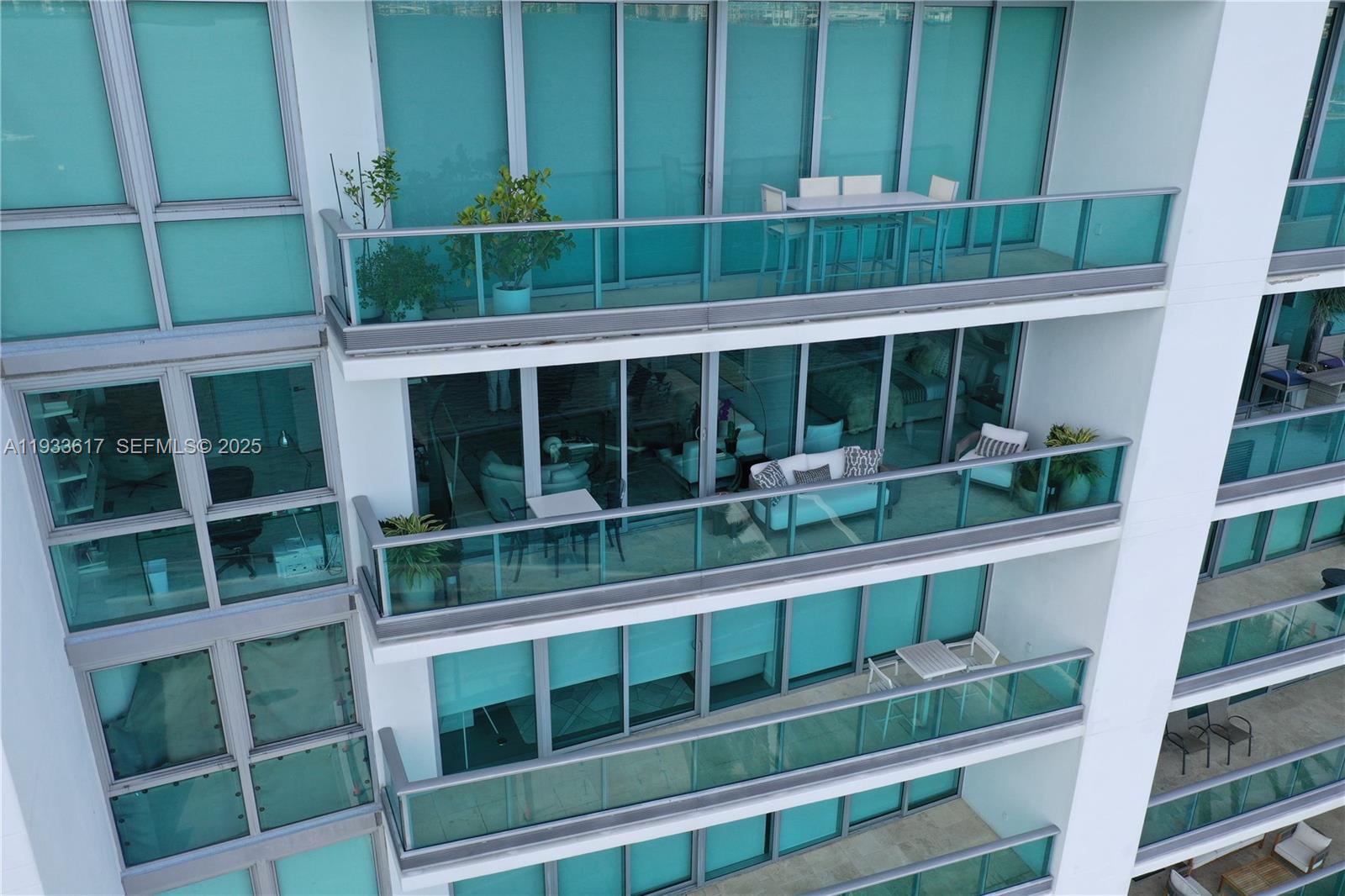 JADE AT BRICKELL BAY DRIVE - Residential