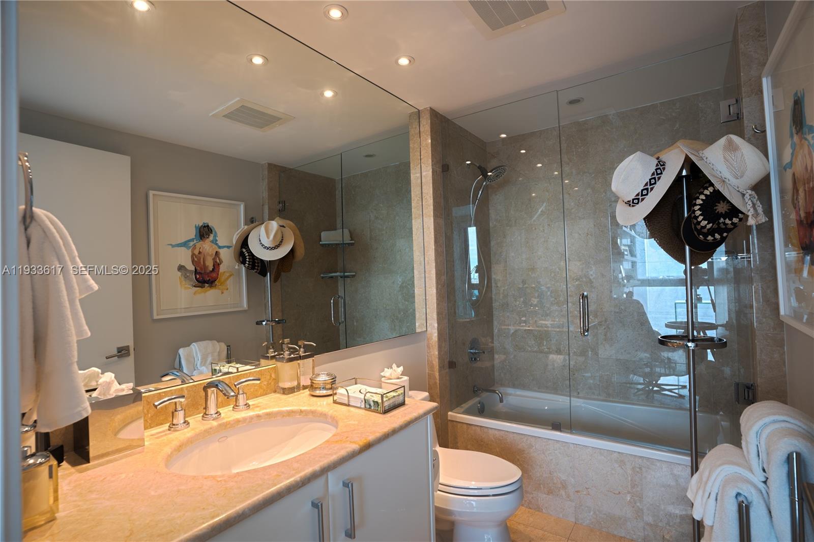 JADE AT BRICKELL BAY DRIVE - Residential