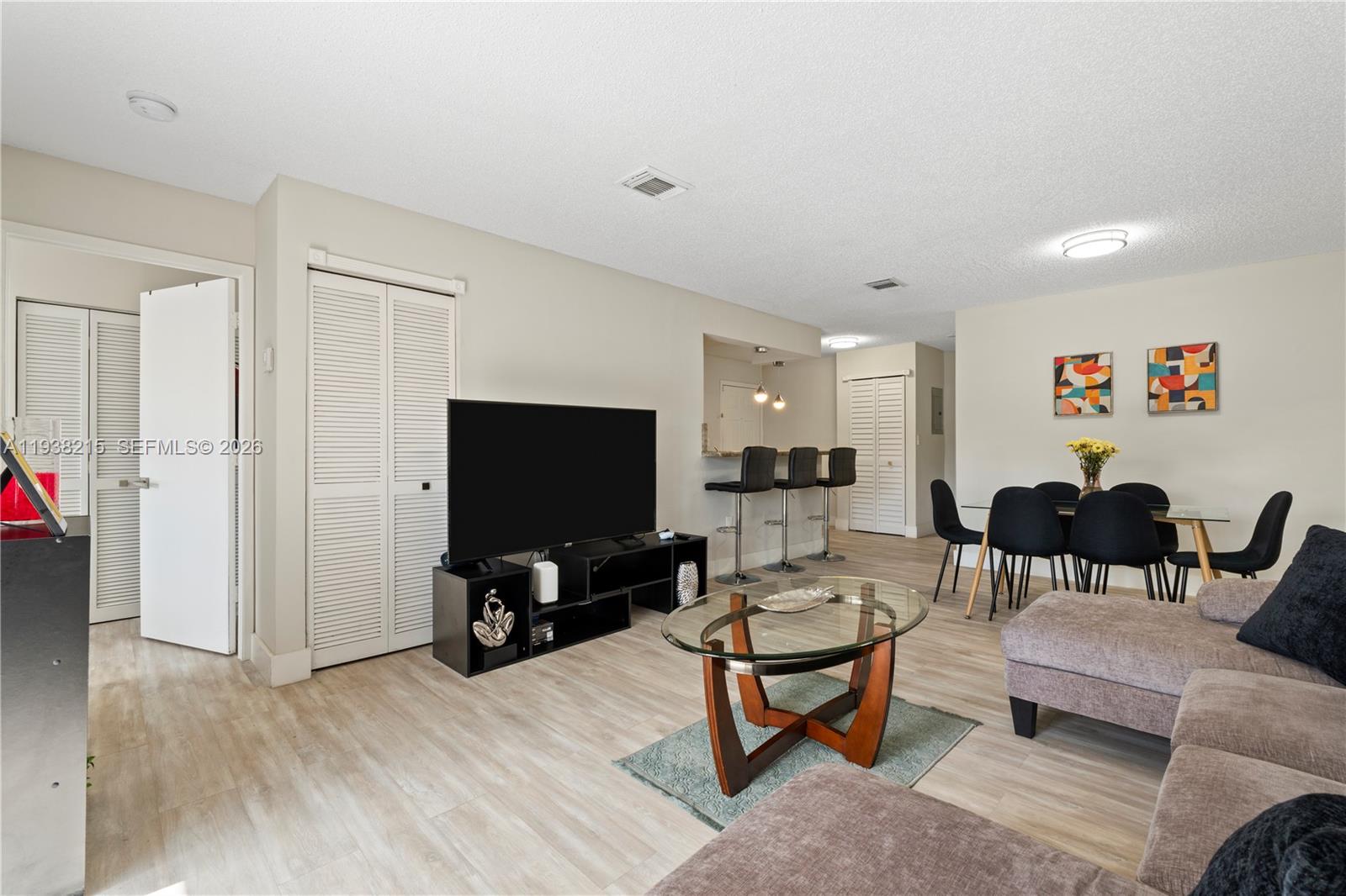 VILLA DORAL CONDO NO 2 - Residential