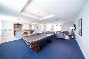 HOLLYWOOD STATION RES CON - Residential Lease