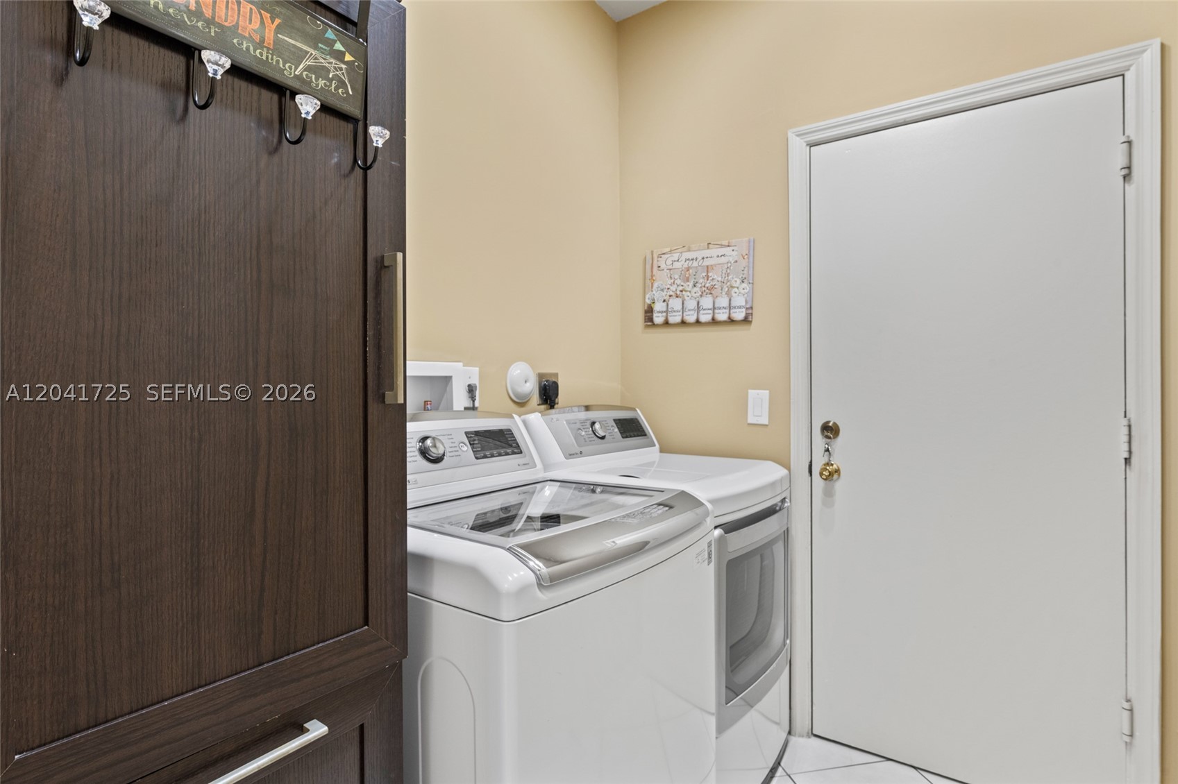 SILVER SHORES (PARCELS H - Residential