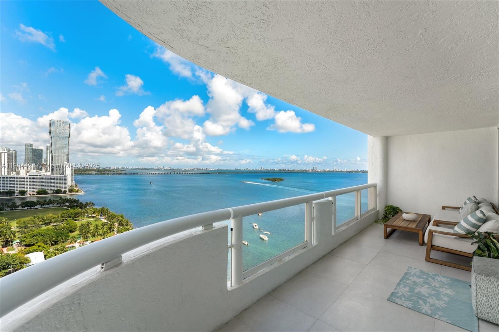 VENETIA CONDO - Residential