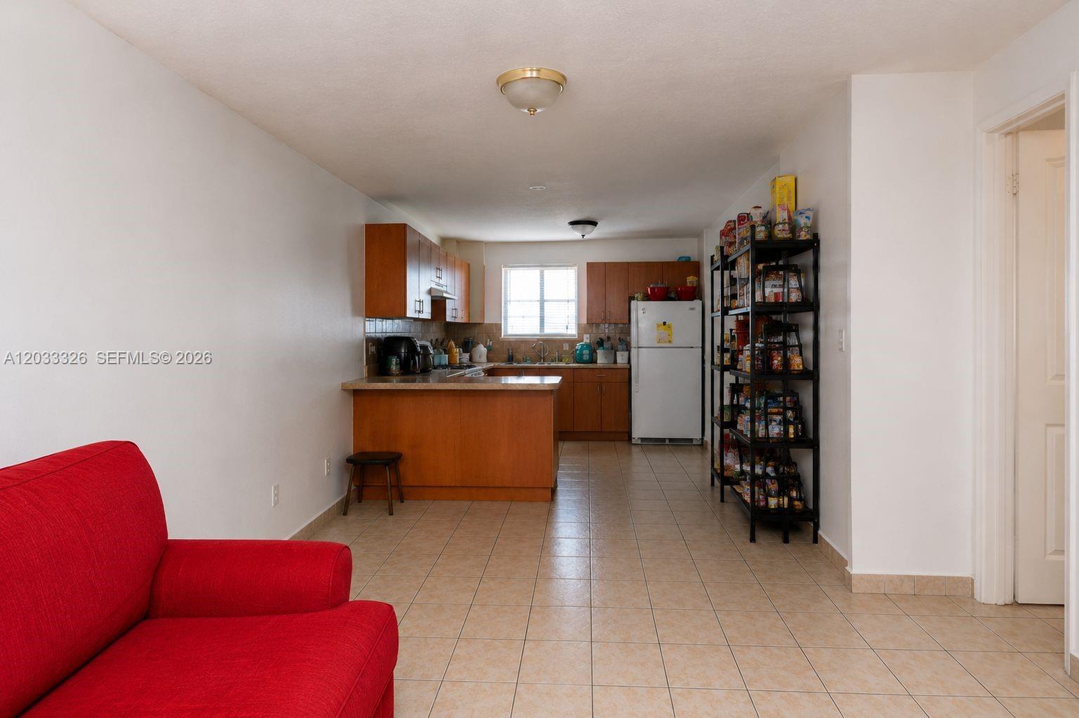 CADIZ I CONDO - Residential Lease