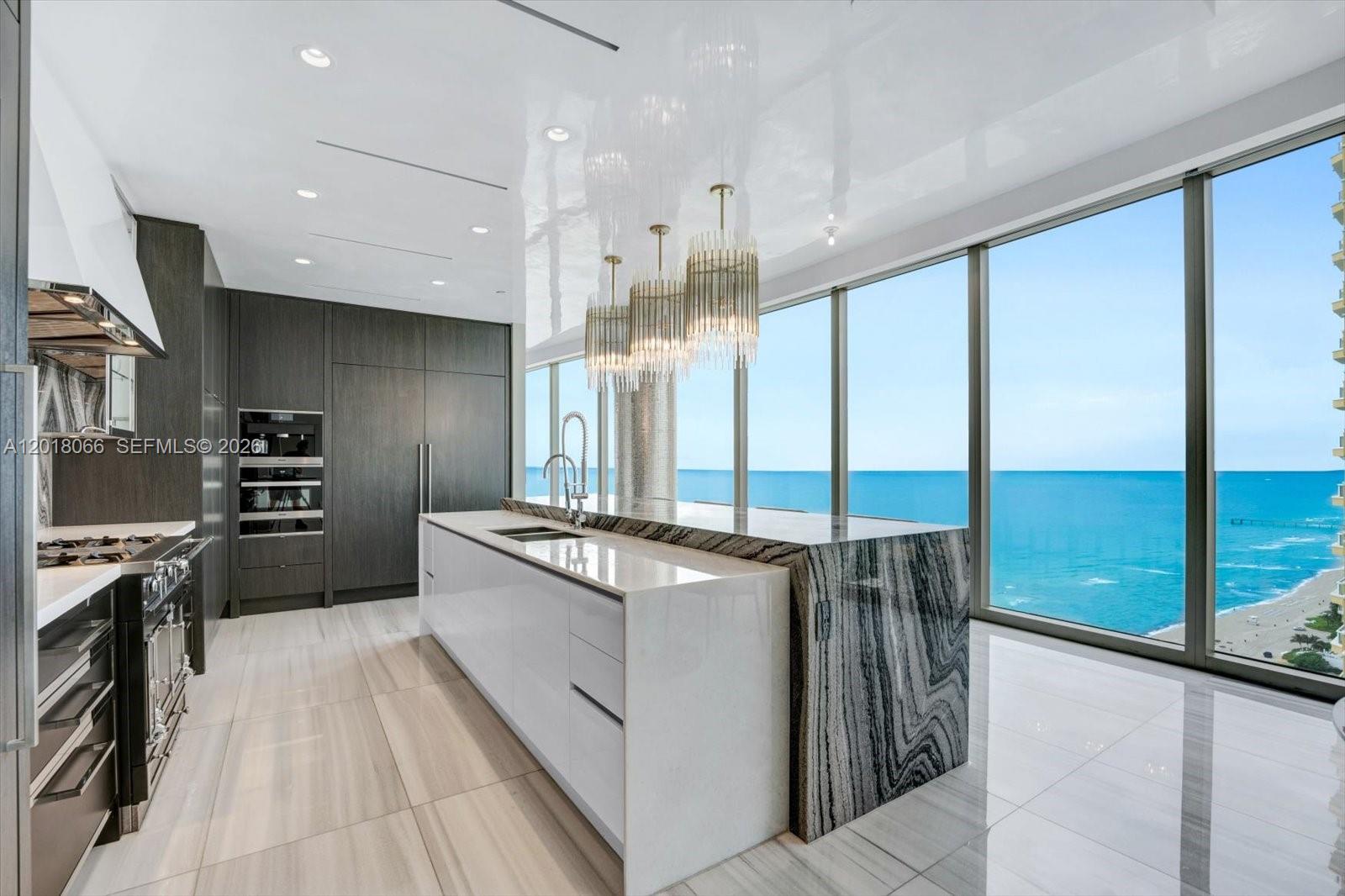 NORTH BISCAYNE BEACH AMEN - Residential