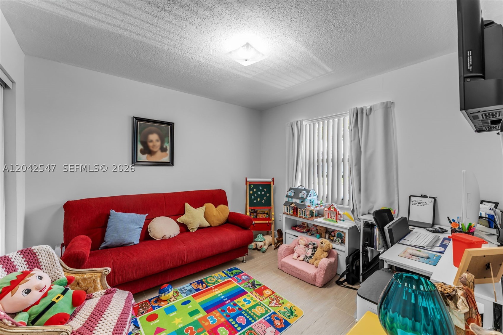 EUREKA CREEK SUB - Residential