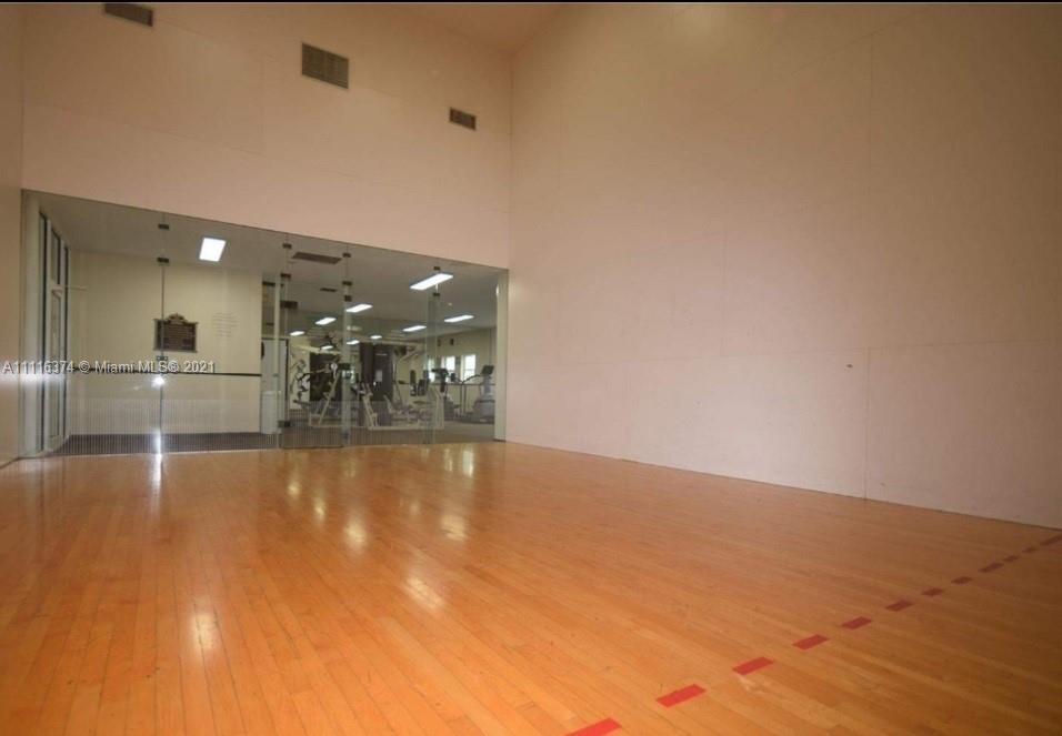 THE GREENS AT DORAL CONDO - Residential Lease