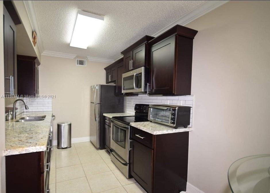 THE GREENS AT DORAL CONDO - Residential Lease
