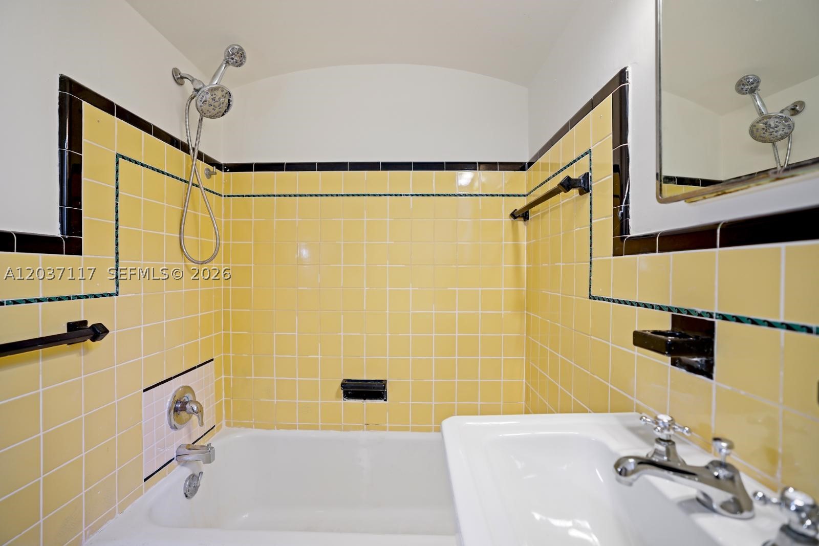BELLE MEADE OF MIAMI SEC - Residential Lease