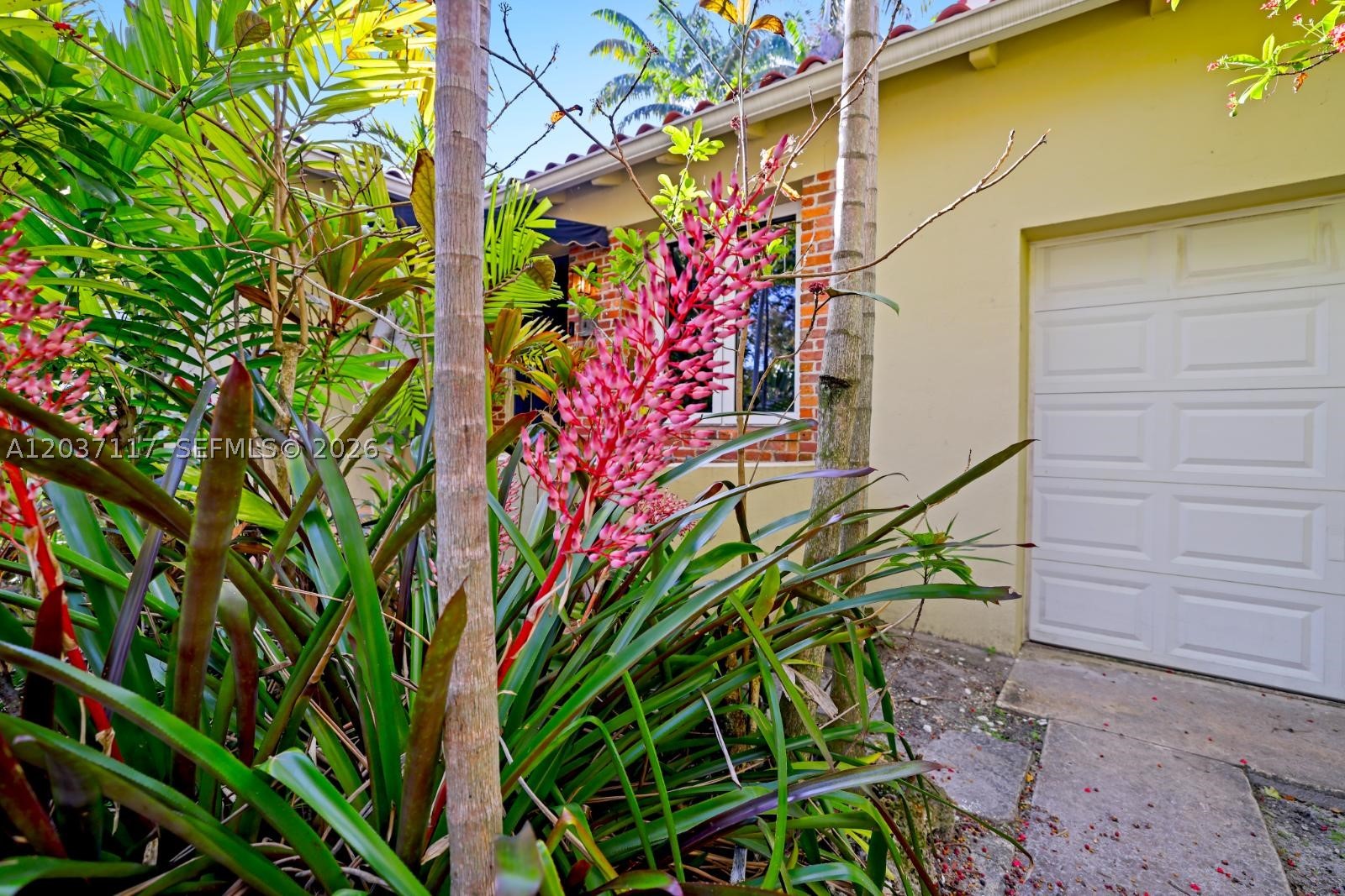 BELLE MEADE OF MIAMI SEC - Residential Lease
