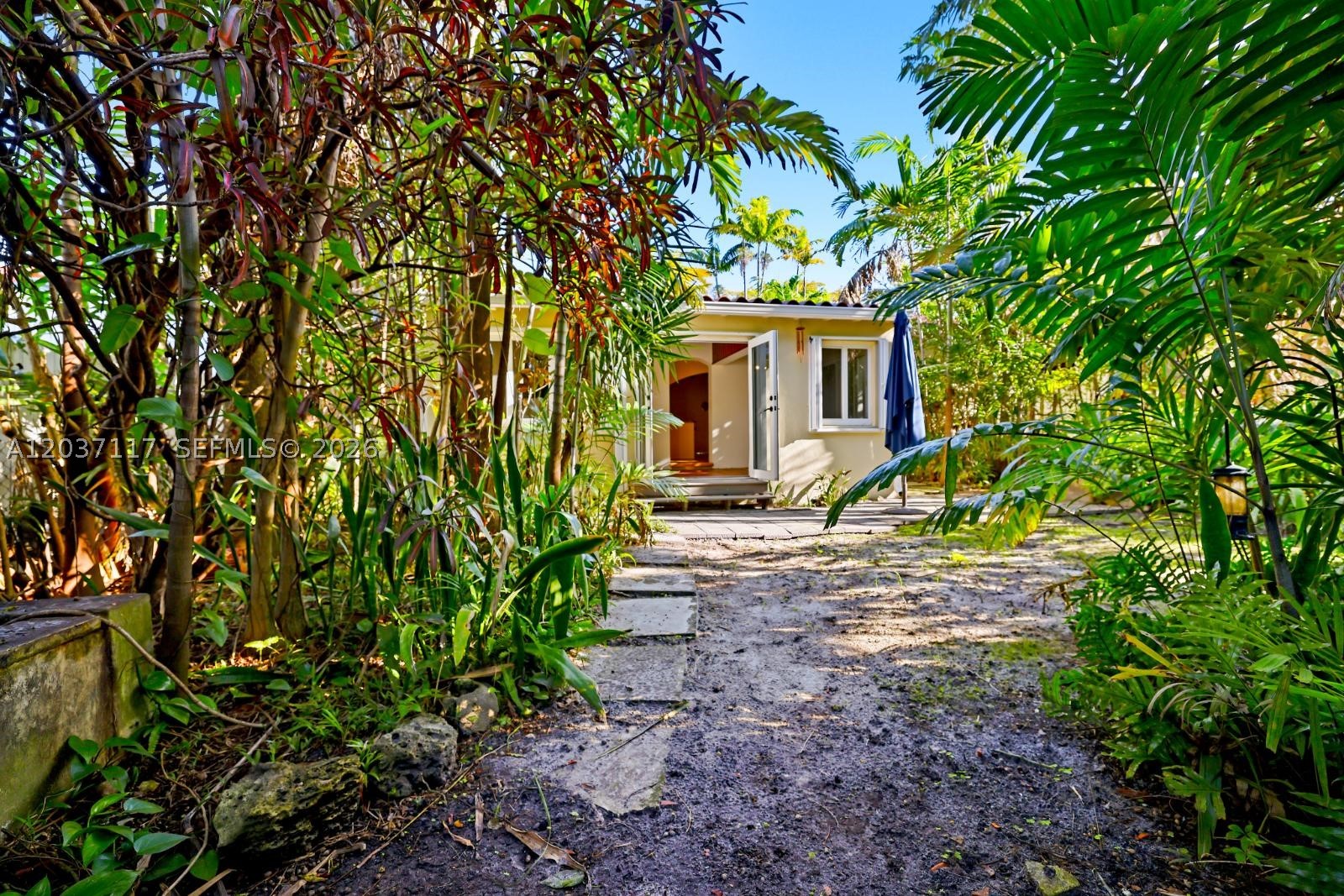 BELLE MEADE OF MIAMI SEC - Residential Lease