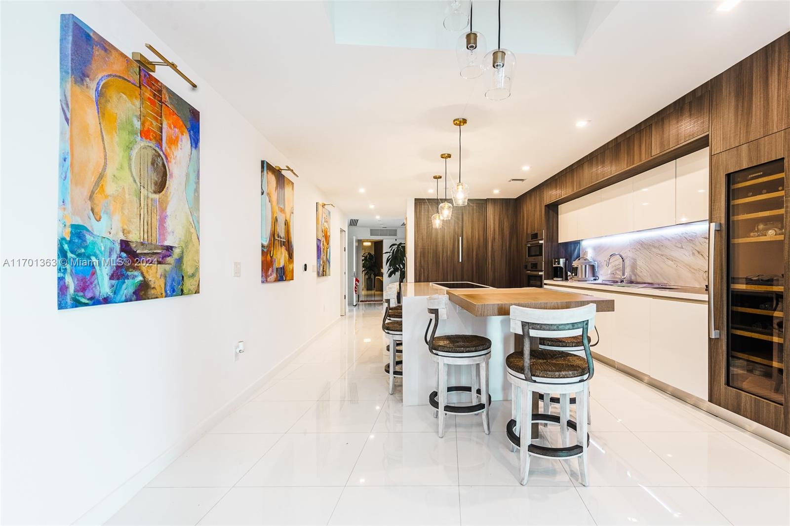 PARAMOUNT MIAMI WORLDCENT - Residential