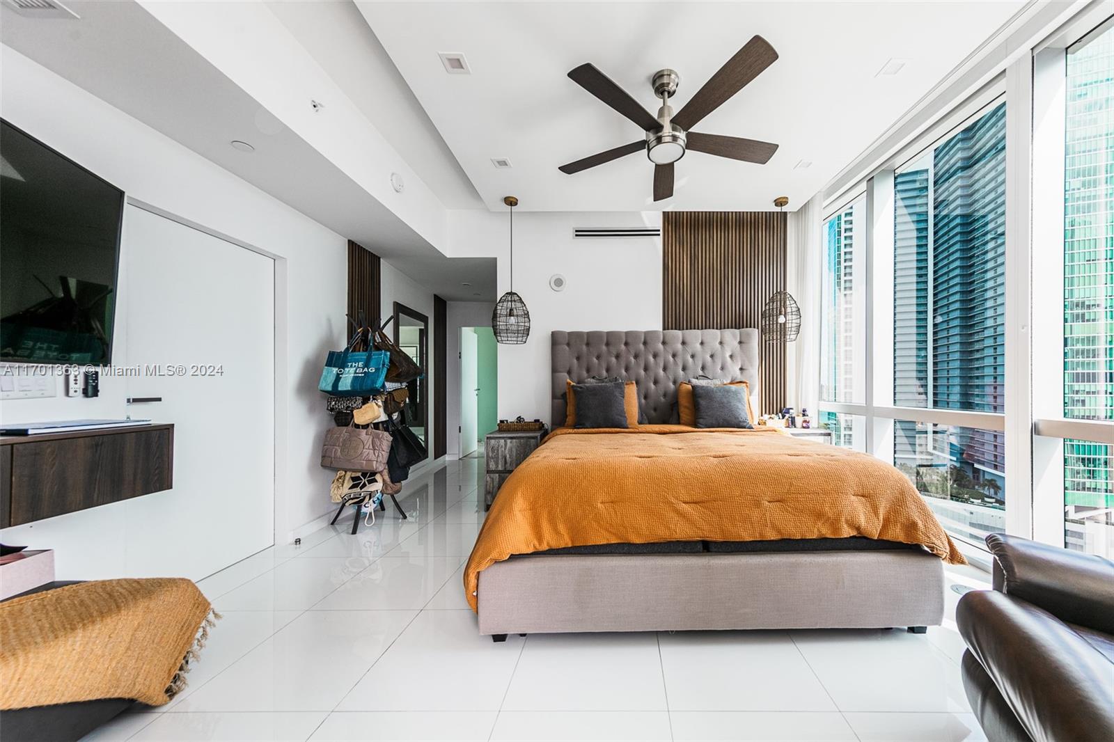 PARAMOUNT MIAMI WORLDCENT - Residential