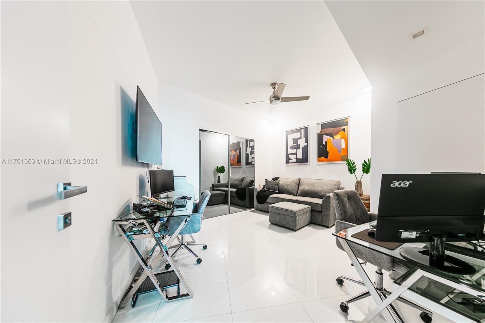 PARAMOUNT MIAMI WORLDCENT - Residential
