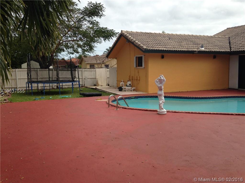 GREEN ESTATES - Residential