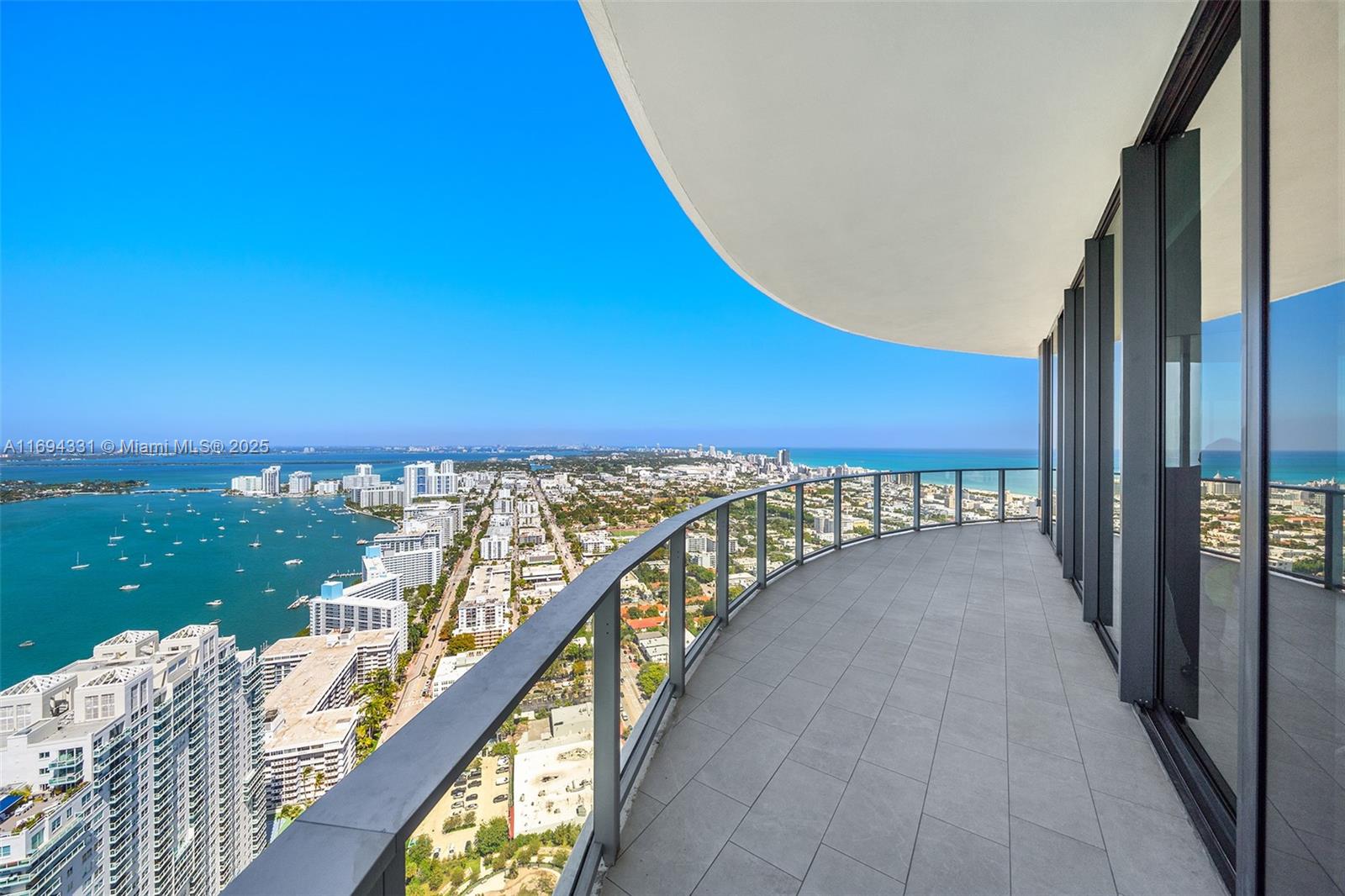 FIVE PARK - Residential